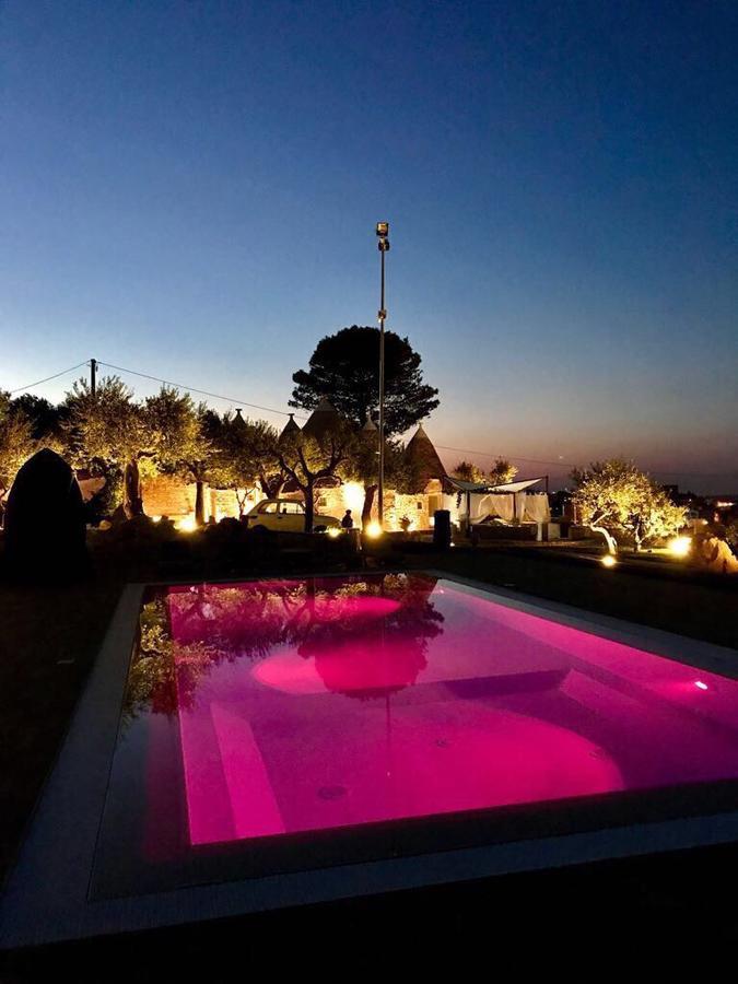 אלברובלו Trulli Resort מראה חיצוני תמונה